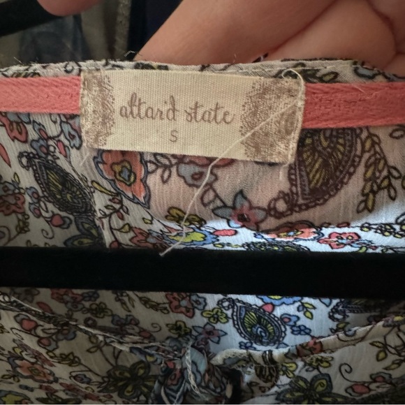 Altar’d State Floral Chiffon Retro Peasant top - Picture 15 of 16